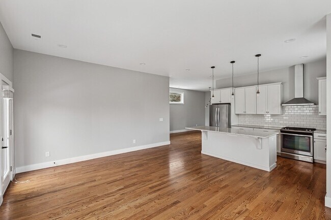 119 30th Ave