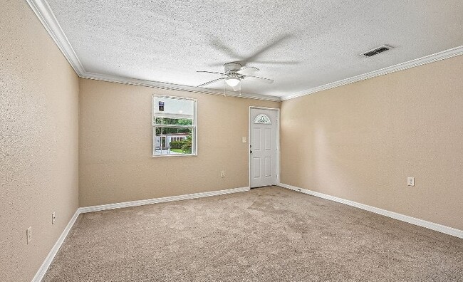 Photo - 10592 Haverford Rd