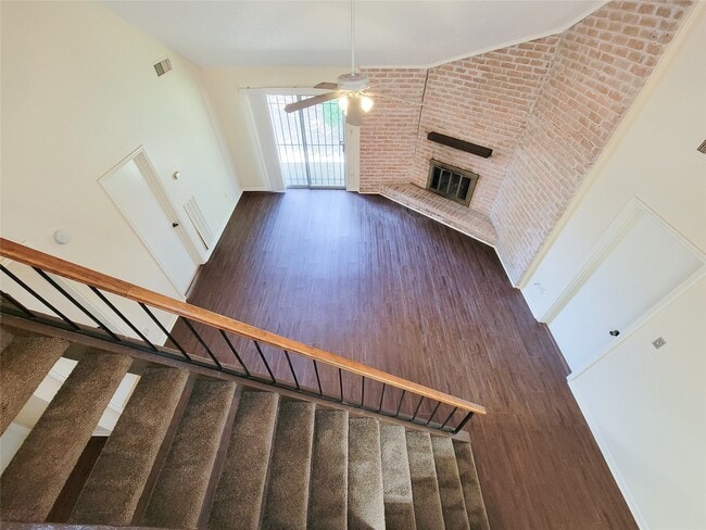 Photo - 1210 New Tree Ln