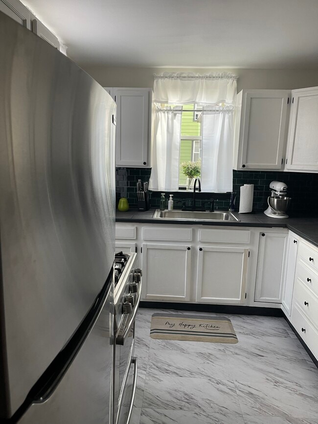 Photo - 359 Groves Ct Unidad 1