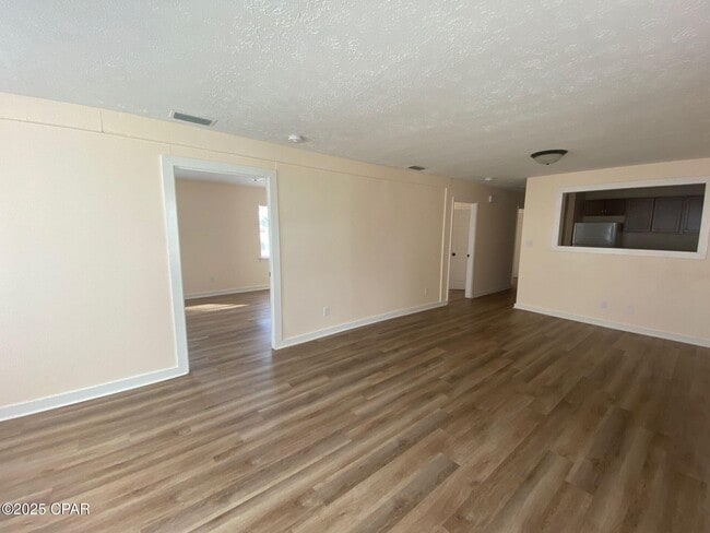 Photo - 606 Florida Ave