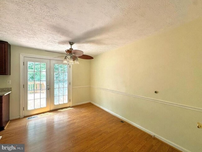 Photo - 8112 Parkdale Ct