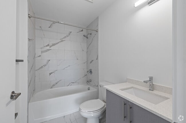 2BR, 2BA