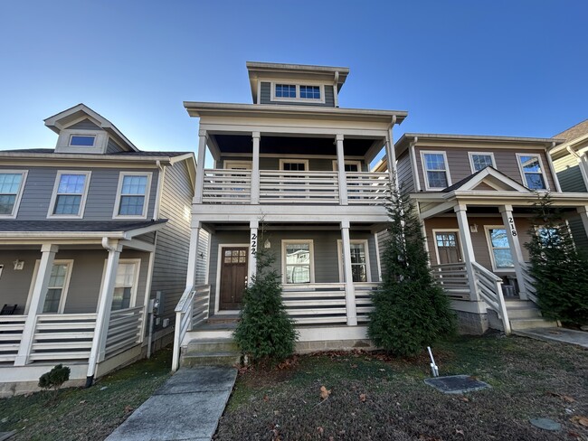 Building Photo - 222 Jasmine Row