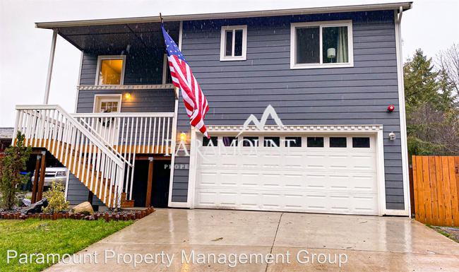 3 Br 2 5 Bath House 2200 Sidney Ave Rental For Rent In Port