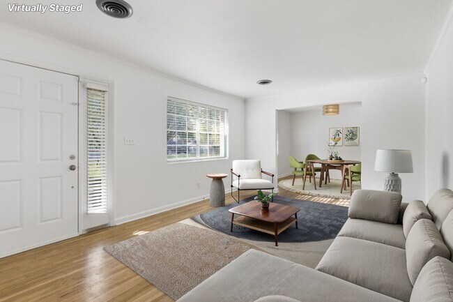 Photo - 117 Chapel Dr