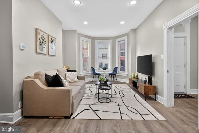Photo - 1119 Montello Ave NE