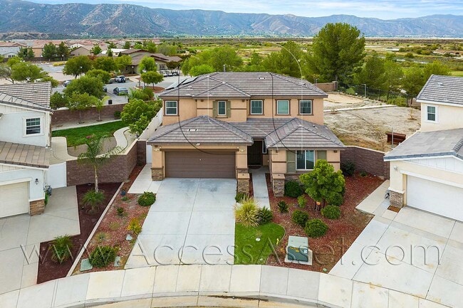 Photo - Amazing 4/Bed, 3/Bath, 2-Story Home In Hig...