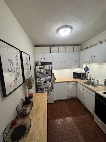 Photo - 30 Holyoke St Unit 2