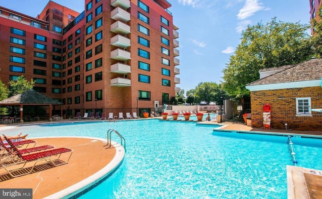 Photo - 1111 Arlington Blvd Apartment