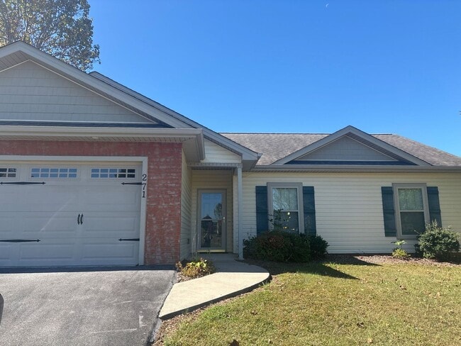 Building Photo - Coming Soon! Stunning 3 bedroom/2 Bath Home in Gray, $2200