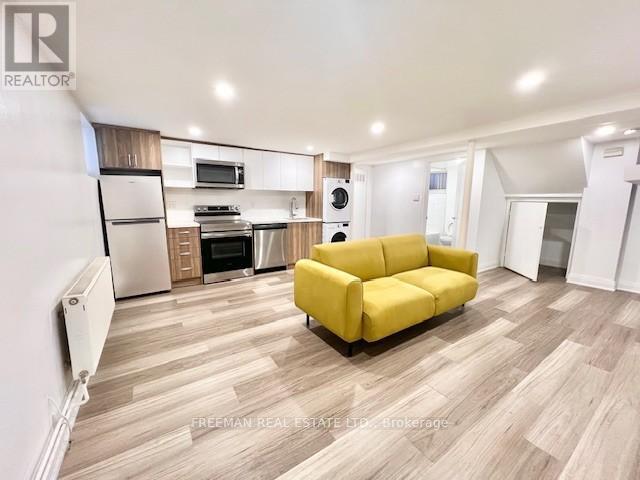 Photo - 545 Palmerston Blvd Unité 5