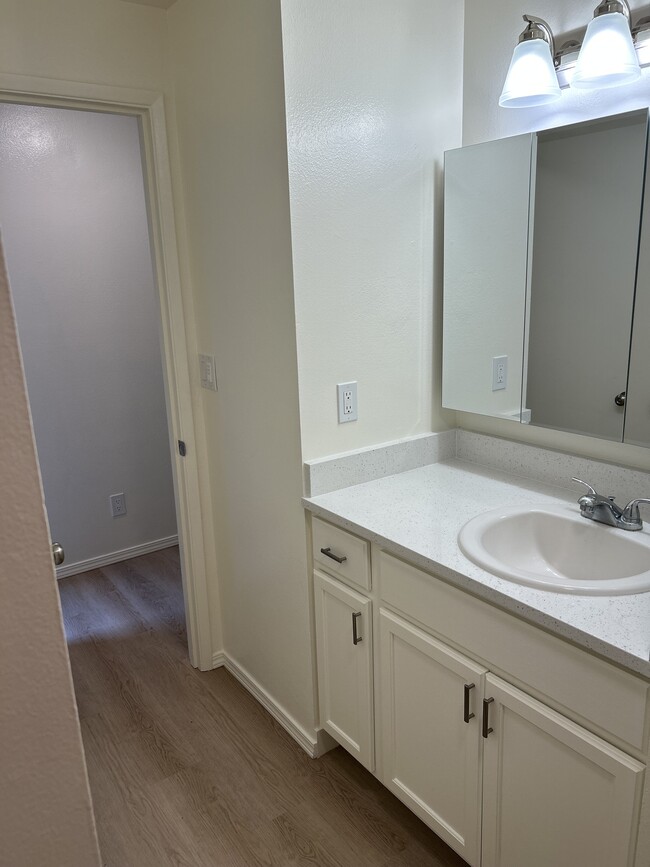 Bathroom- 2 bd/ 1 ba - Meadow Creek Apartments