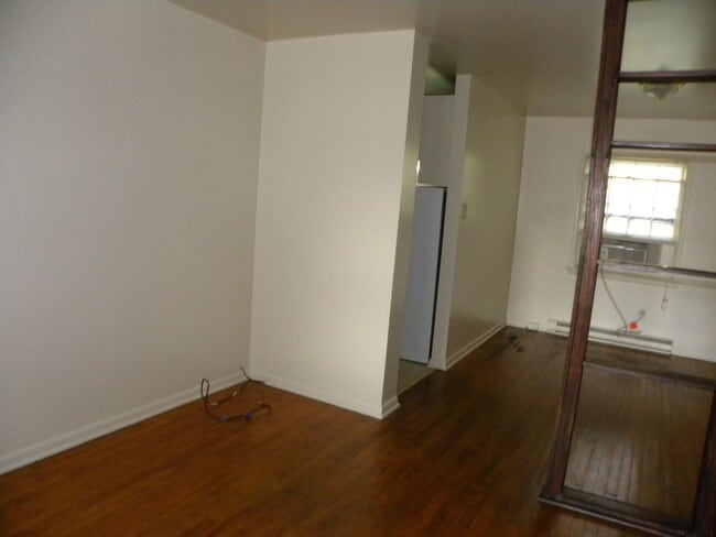 Photo - 8 Mosby Ct Unit 8 Mosby Court,  1