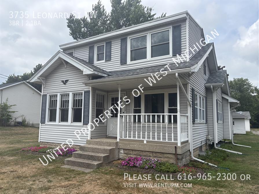 Photo - 3735 Leonard St NW House