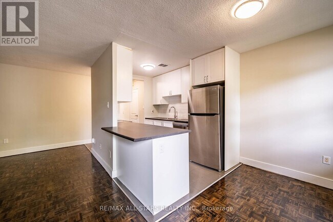 Photo - 7 Albert St Unit 116
