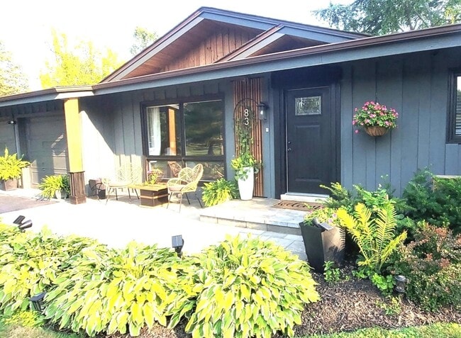 Photo - 83 Wildwood Dr