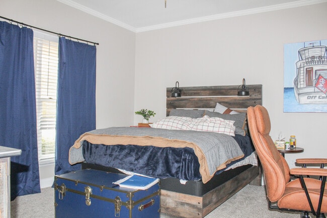 Photo - 103 Grove Hill Dr