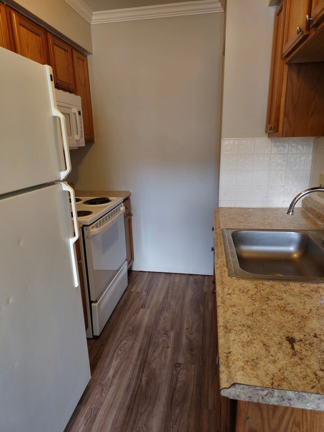 Photo - Bell Apartments