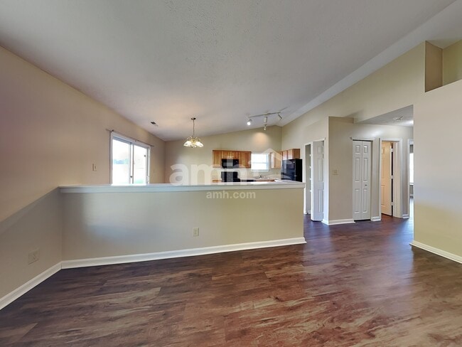 Photo - 7864 Fox Glen Dr