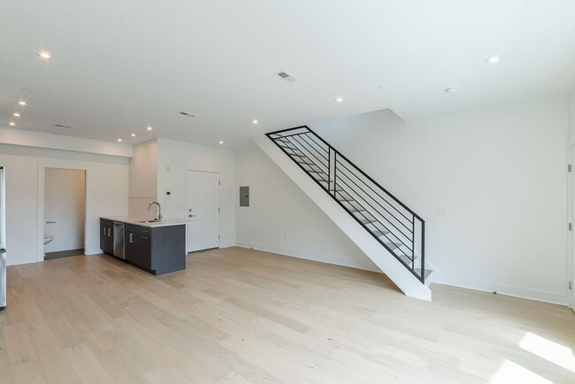 Photo - 125 South St Unit 201