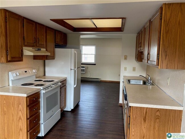 Photo - 66 S Lea St Unit 3