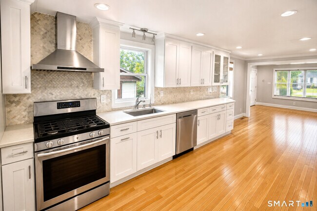 144 Ridge Rd