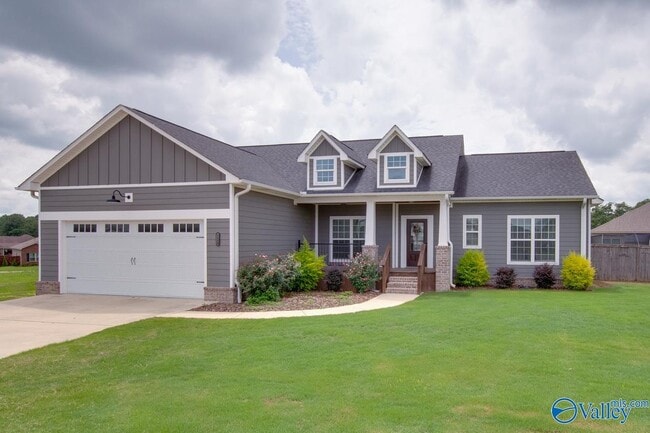 Building Photo - 1837 Saddle Trace Ln SE Rental