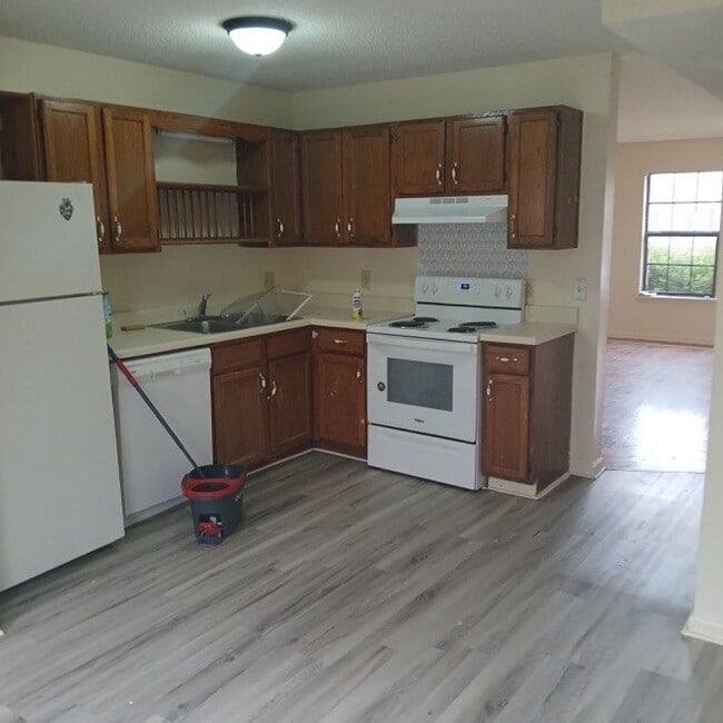 2514 Old Russellville Pike Unit C
