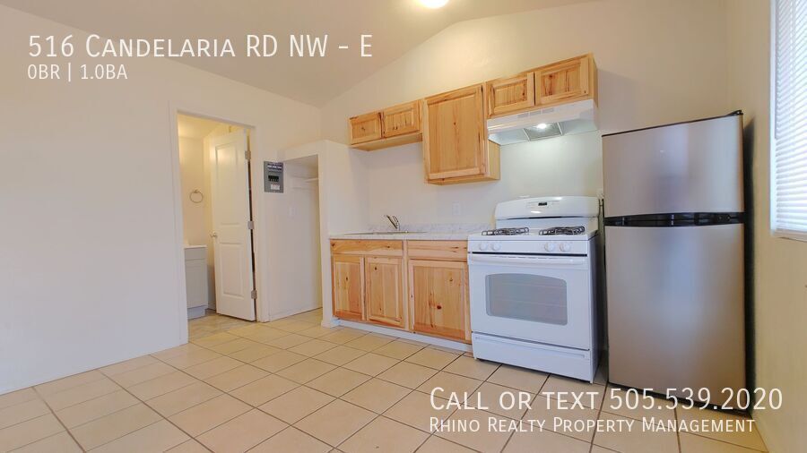 Photo - 516 Candelaria Rd NW Unit E