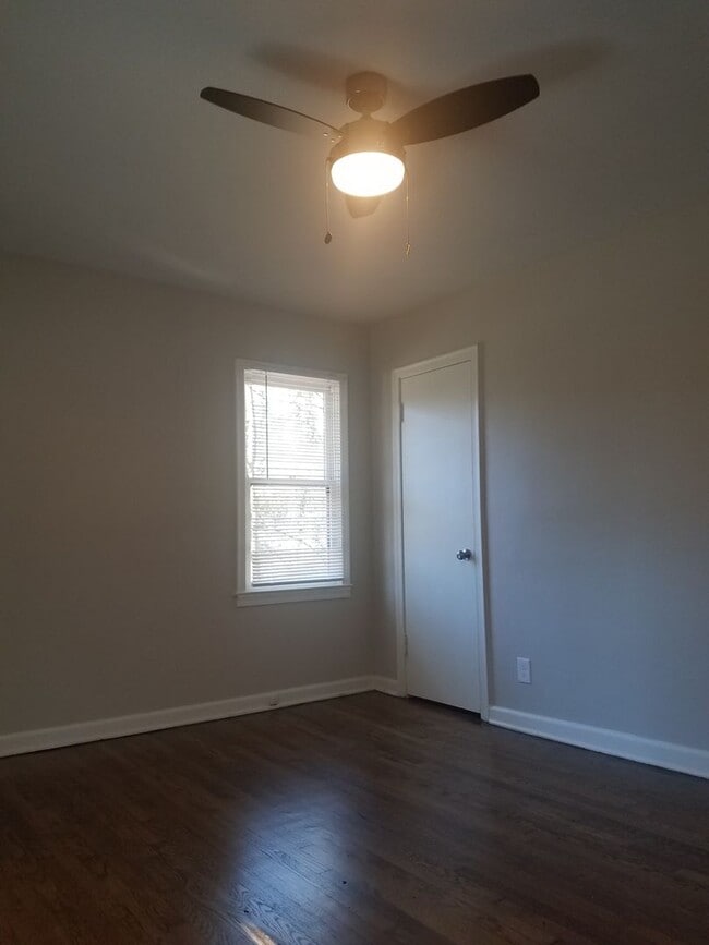 Photo - 4 Bed 2 Bath in Decatur!