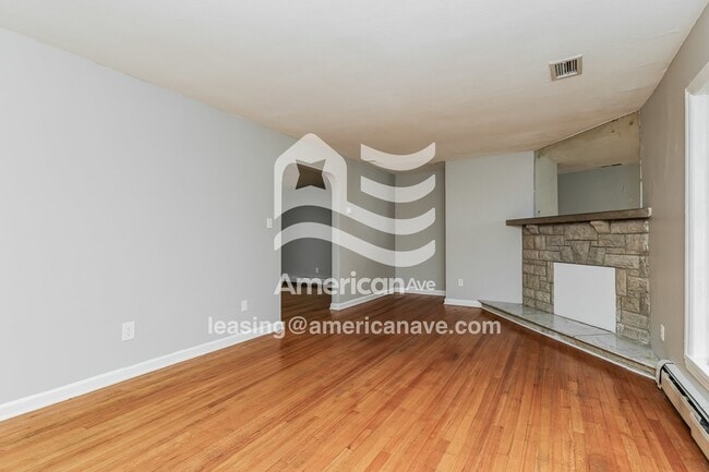 Photo - 624 Ruth Ave