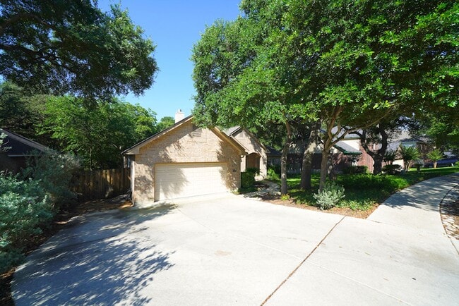 Photo - Gorgeous Home in the Coveted Greenshire Subdivision - Realtor Commission: $400