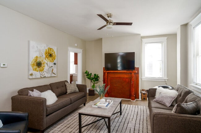 Building Photo - 421 Pennsylvania Ave Unit ID1308950P Rental