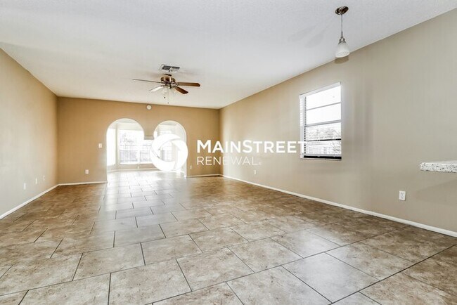 Photo - 3 Bedroom Pet-Friendly Home in Port Richey, FL with Main Street Renewal