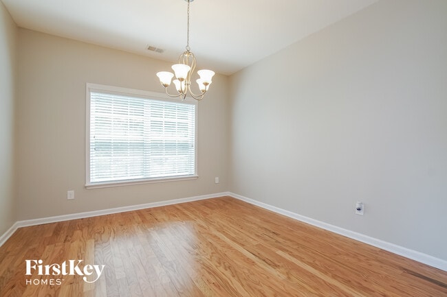214 Lakemont Dr