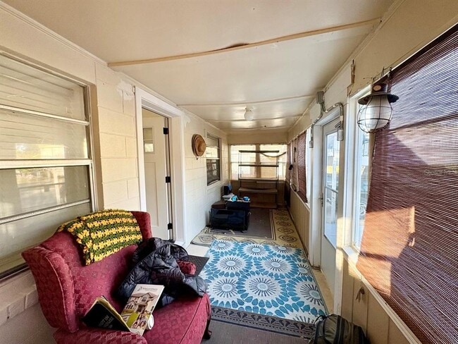 Photo - 524 E Lime St