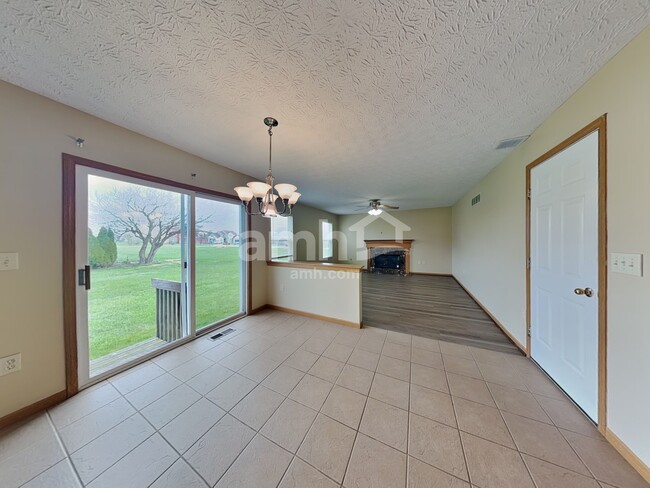 Photo - 4284 Promenade Ave