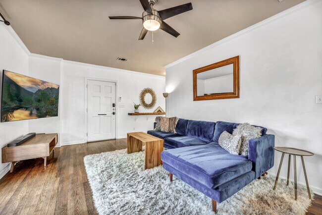 Photo - 4203 Duval St