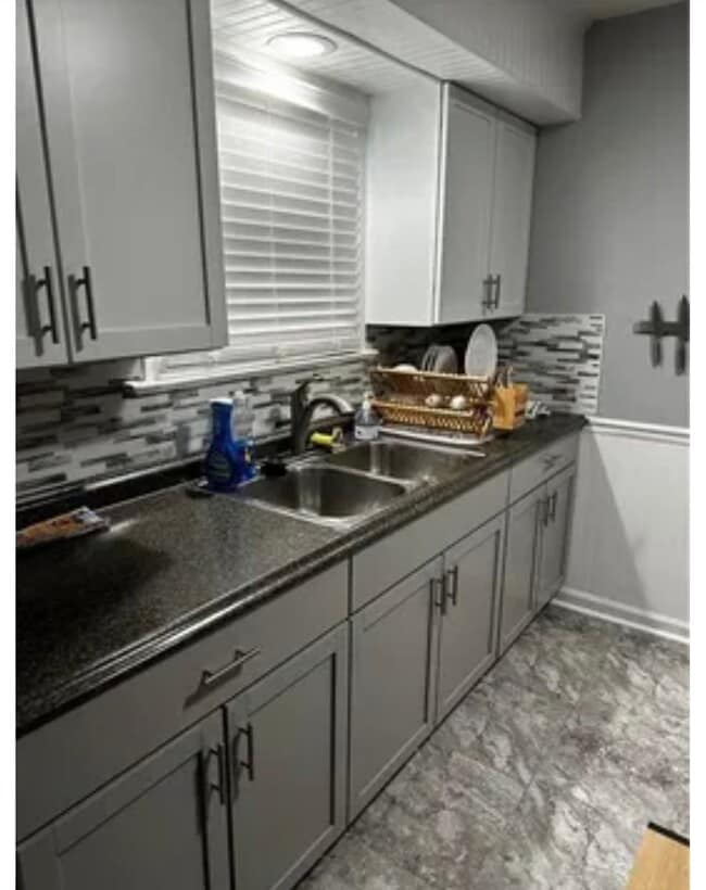 Photo - 251 Jerold St