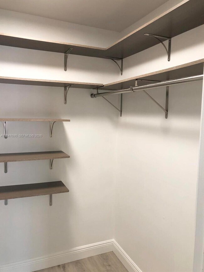 Photo - 630 S Park Rd Unidad 24-3