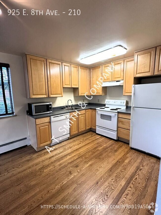 Building Photo - Bright And Updated 1 BD/1BTH Condo in Capi...