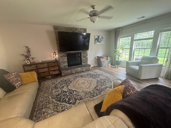 Photo - HOUSE FOR RENT