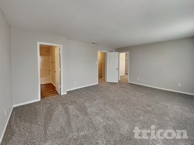 Photo - 3222 Black Forest Ln