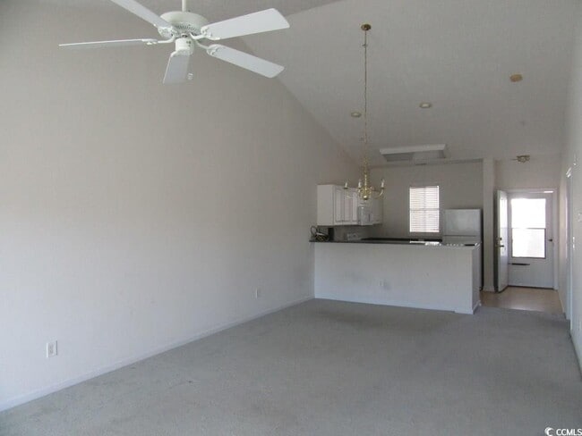Photo - 601 Hillside Dr