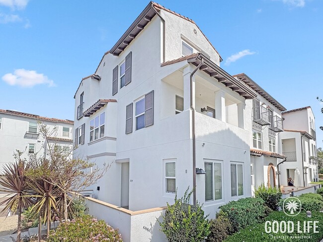 Building Photo - New La Costa Townhome with Resort-Style Grounds in Prime Carlsbad Location