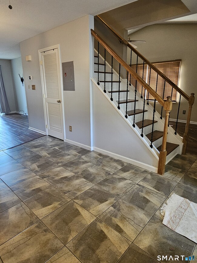 Photo - 155 Redstone Hl Rd Unit 102