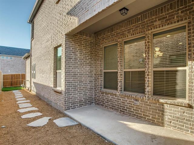 Photo - 7629 Regal Ln