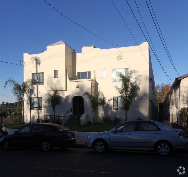 131 S Avenue 63 - 131 S Avenue 63