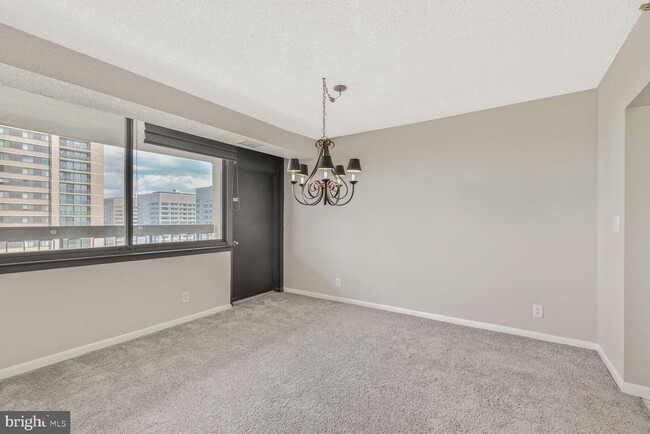 Photo - 5501 Seminary Rd Unit 1502S